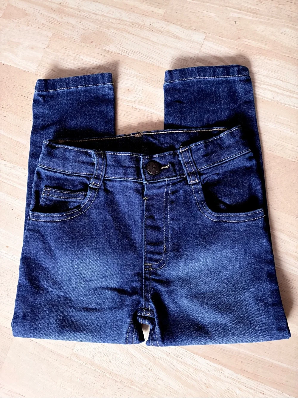 Five Pairs of Toddler Girl 4T Blue Denim Jeans - Dark, Medium and Light Wash